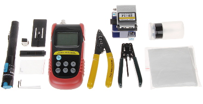 THE TOOL KIT TO TERMINATE OPTICAL FIBER CONNECTORS SPZS 680